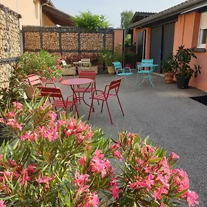 D´hôtes Léonie&restaurant Couette-café